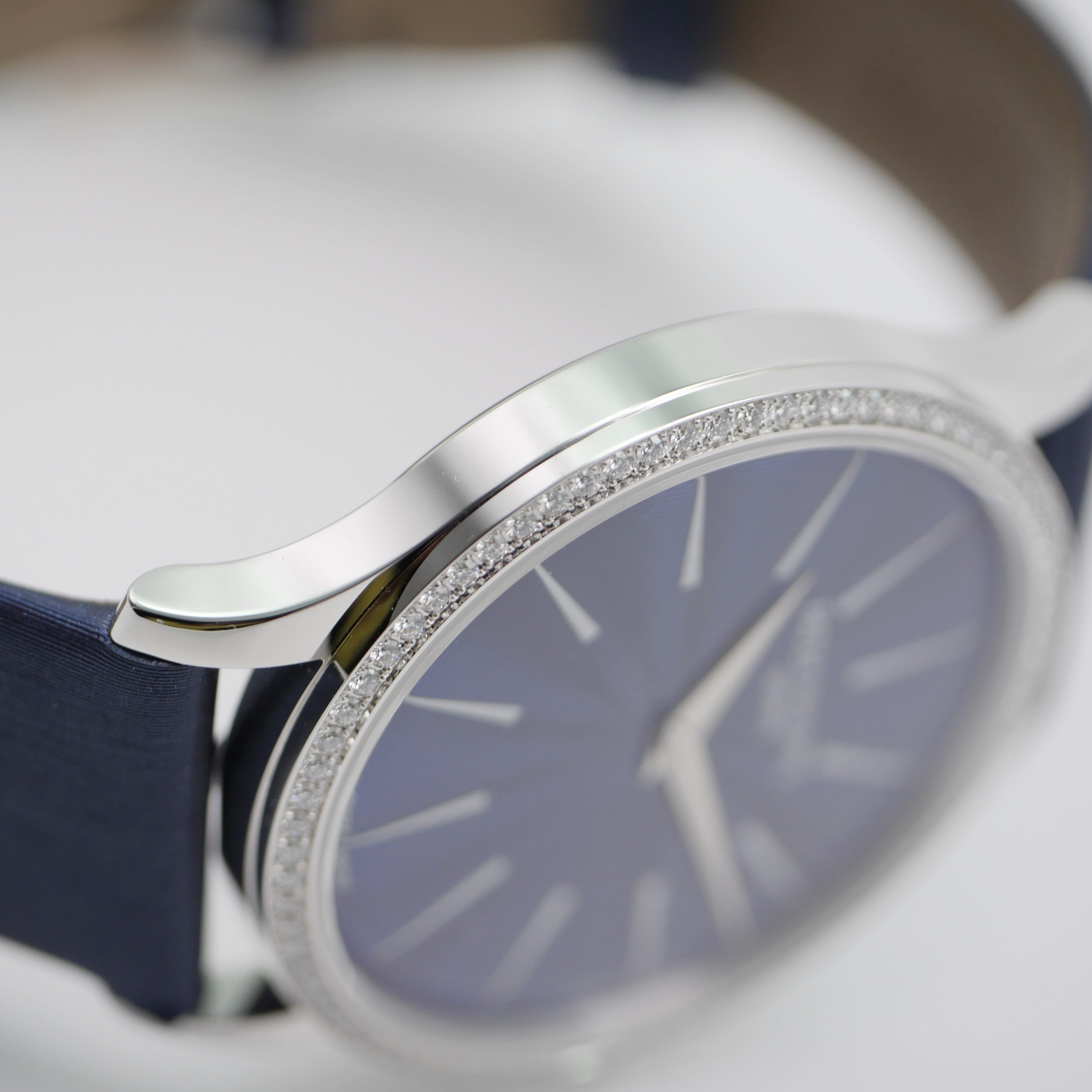 Patek Philippe Calatrava Ladies Stahl 2022 - 4997/200G-001